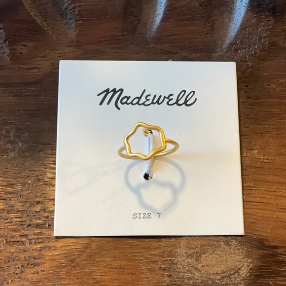 NWT Madewell Wavy Flower Gold Ring, 7 - Picture 1 of 3